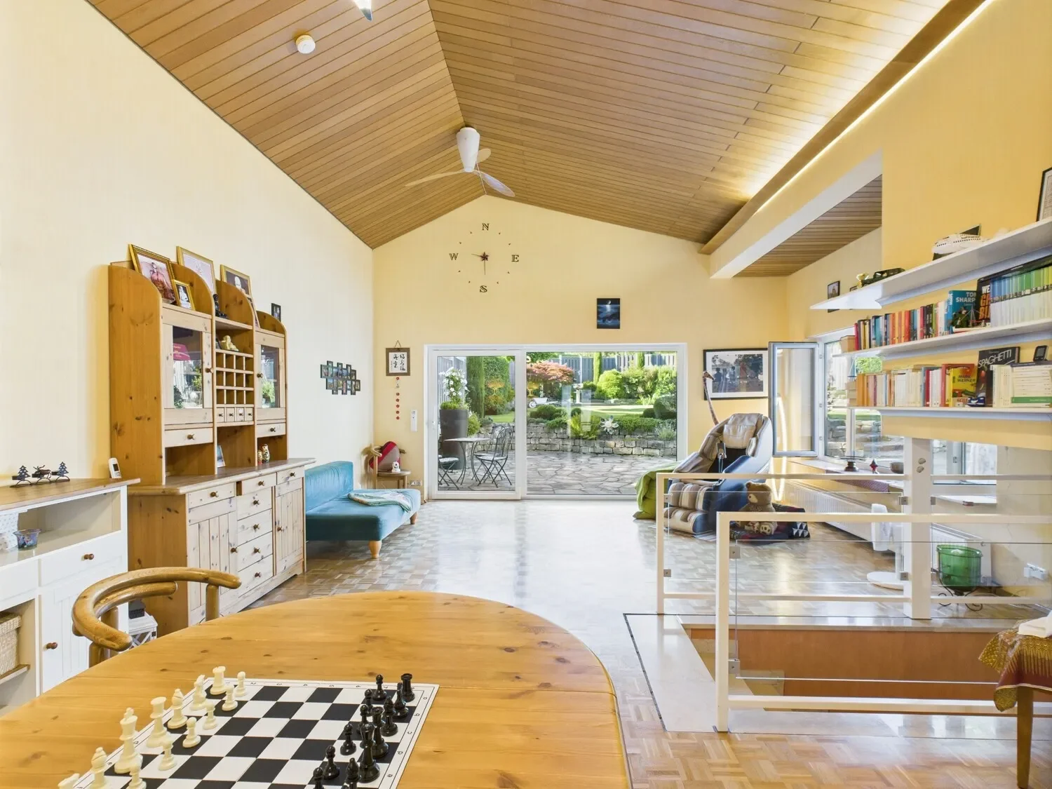 Gallery photo 8