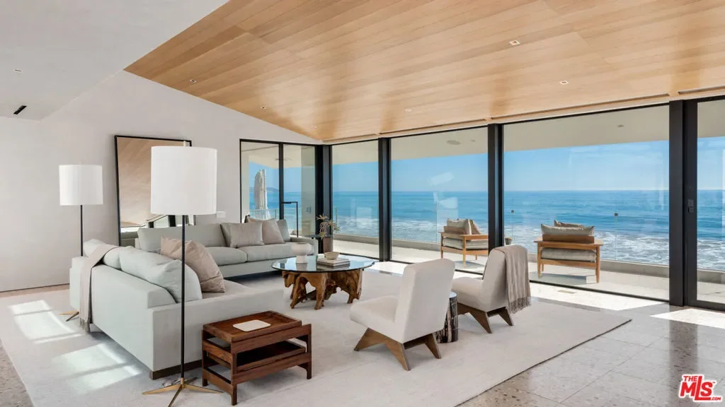 31388 Broad Beach Road, Malibu, California, United States. - Photo 18