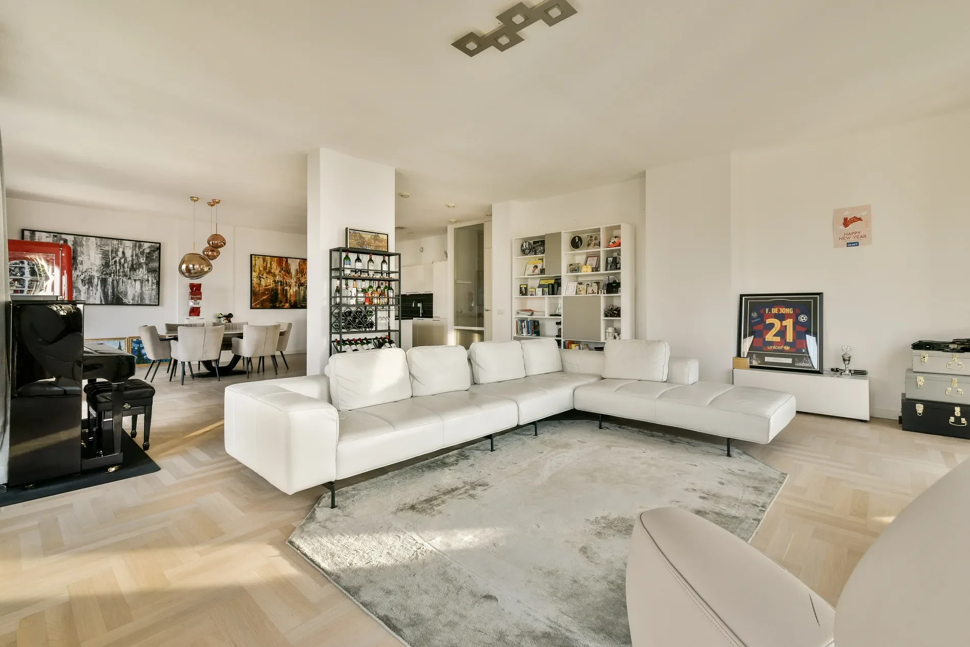 Gallery photo 6