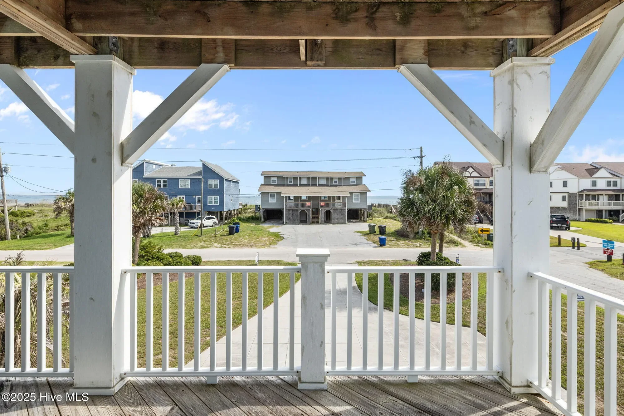 2414 Ocean Drive, Emerald Isle, North Carolina, United States. - Photo 32