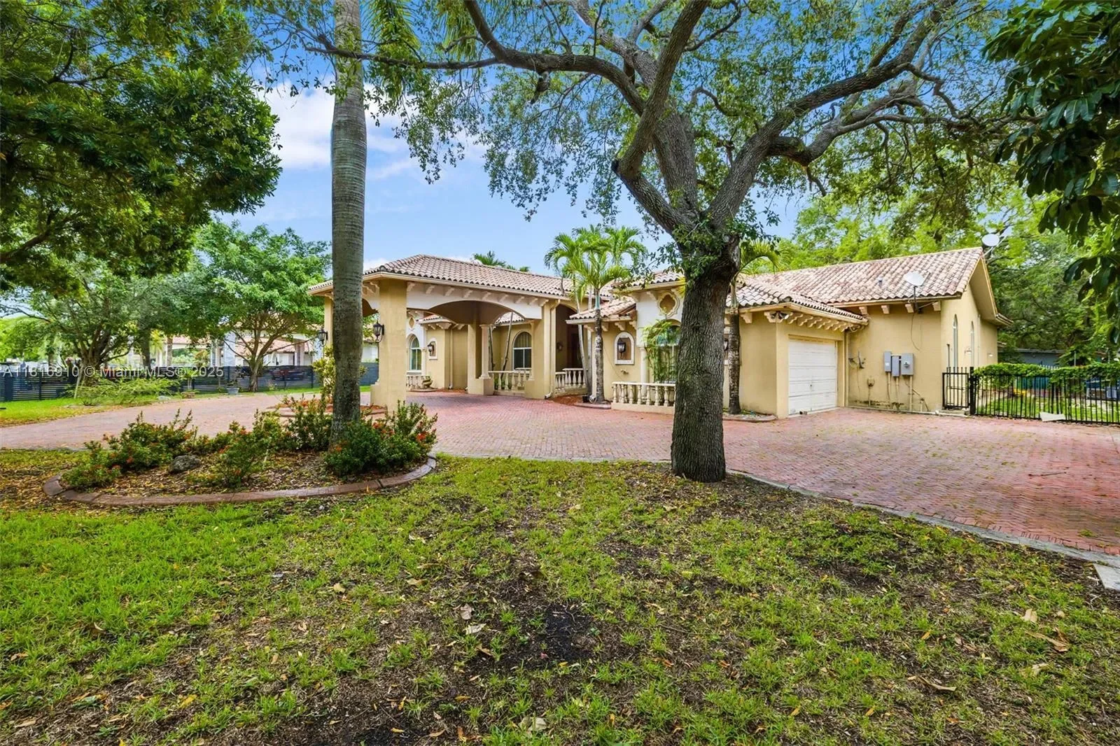 7761 SW 122 ave, Miami, Florida, United States. - Photo 2