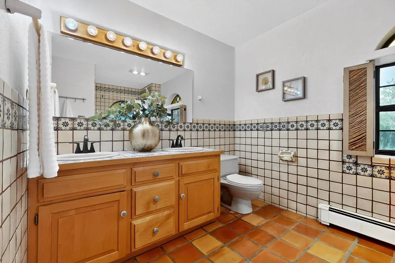 4207 Ravine, Santa Fe, NM 87507, Santa Fe, New Mexico, United States. - Photo 21