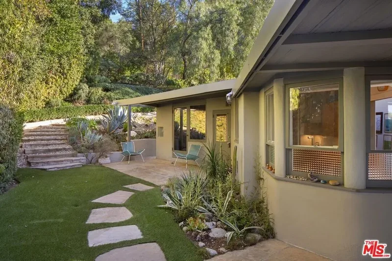 3624 Buena Park Drive, Los Angeles, California, United States. - Photo 16
