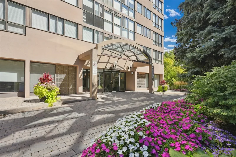 10 Tichester Rd  501, Toronto, ON M5P 3M4, Toronto, Ontario, Canada. - Photo 8