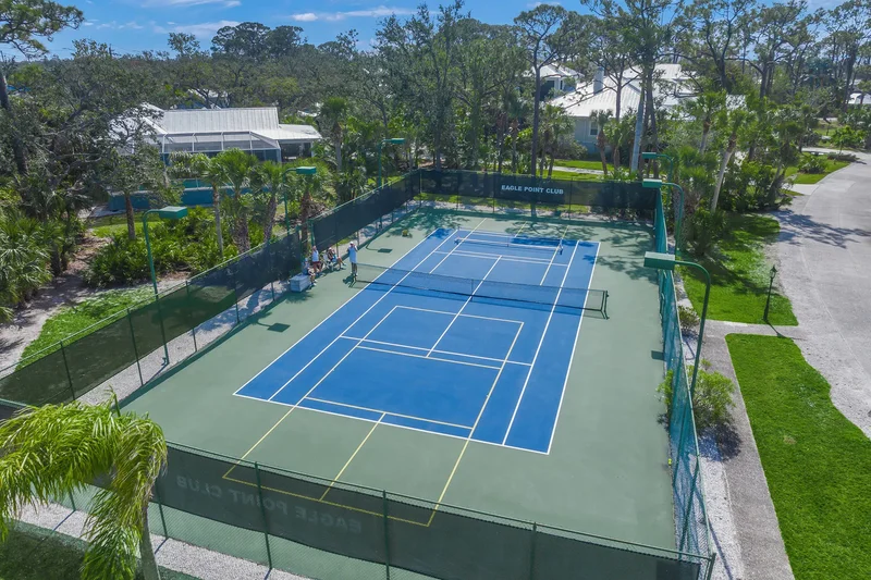 746 Eagle Point Drive, Venice, FL 34285, Venice, Florida, United States. - Photo 42