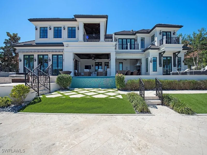 233 Mermaids Bight, Naples, Florida, United States. - Photo 14