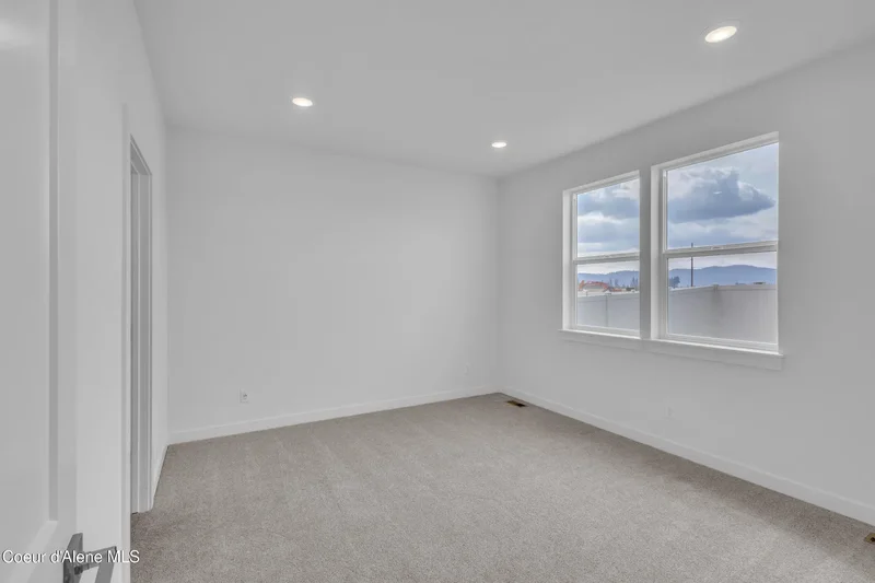 6875 N Coeur Terre Blvd, Coeur d'Alene, ID 83815, Coeur d'Alene, Idaho, United States. - Photo 13