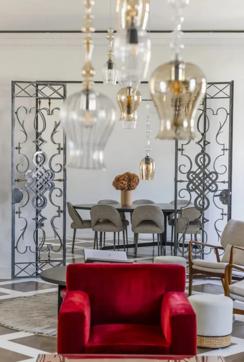 Neuilly sur Seine, Neuilly-sur-Seine, Île-de-France, France. - Photo 15