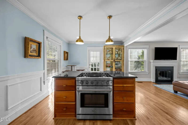 727 E Whitaker Mill Road, Raleigh, North Carolina, United States. - Photo 27