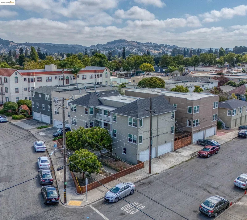 185 Belleview Dr, San Leandro, California, United States. - Photo 5