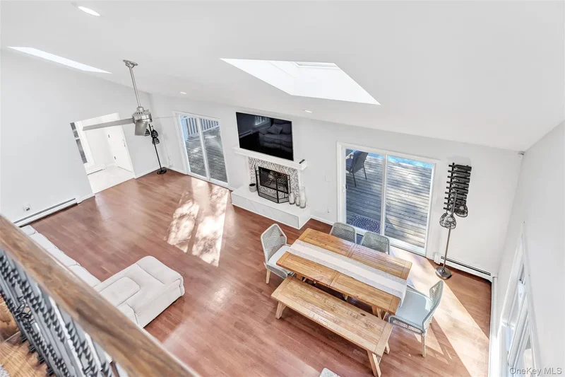 2 Christine Lane, Manorville, New York, United States. - Photo 41