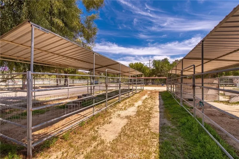 30505 Sloan Canyon Road, Castaic, CA 91384, Castaic, California, United States. - Photo 51