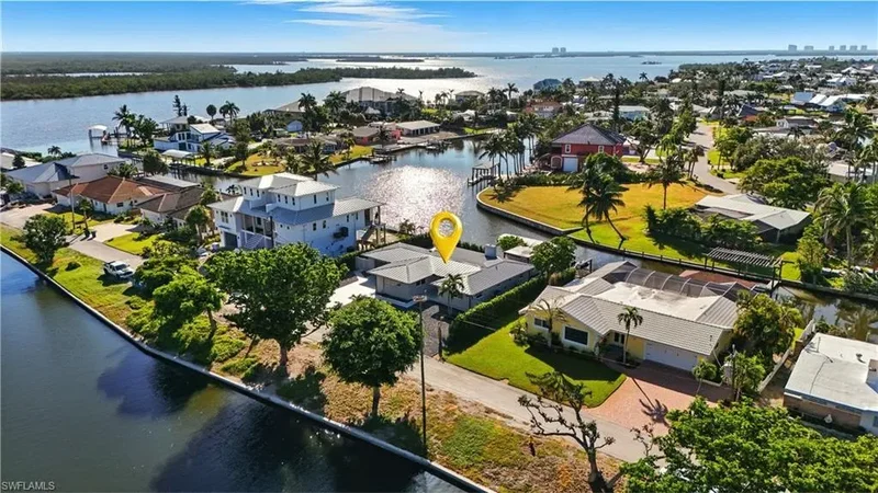 5 Glenview Manor DR, Fort Myers Beach, Florida, United States. - Photo 5