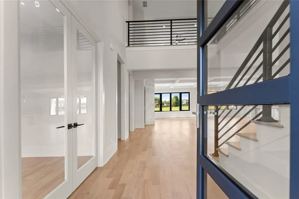 Gallery photo 3