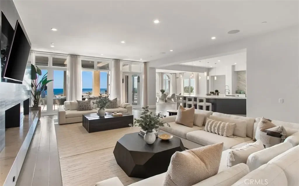 22 Pelican Crest Drive, Newport Beach, California, United States. - Photo 39