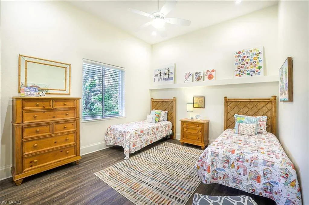 425 Terracina CT, Naples, FL, 34119, USA, Naples, Florida, United States. - Photo 17