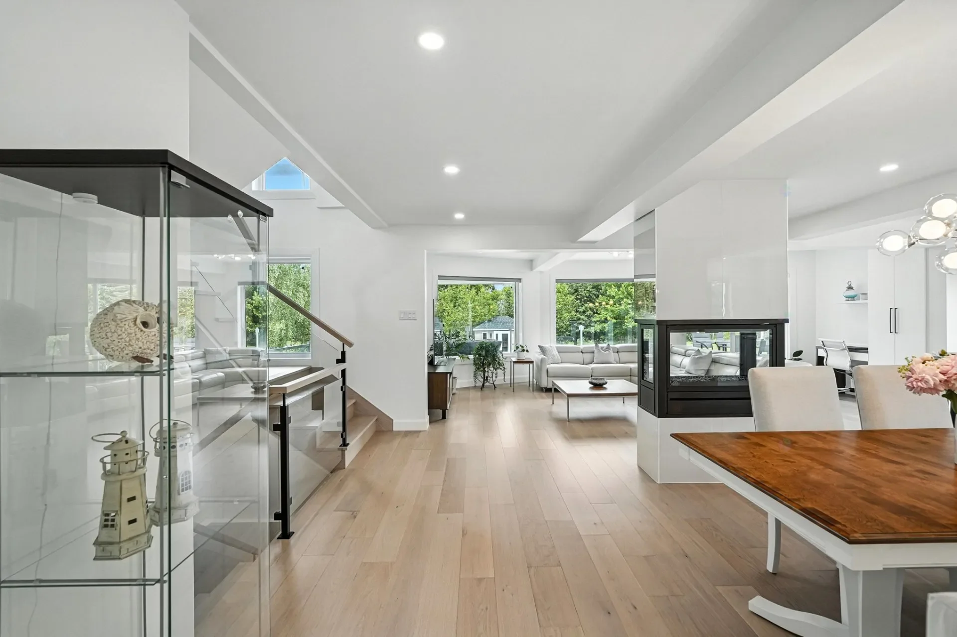 Gallery photo 2