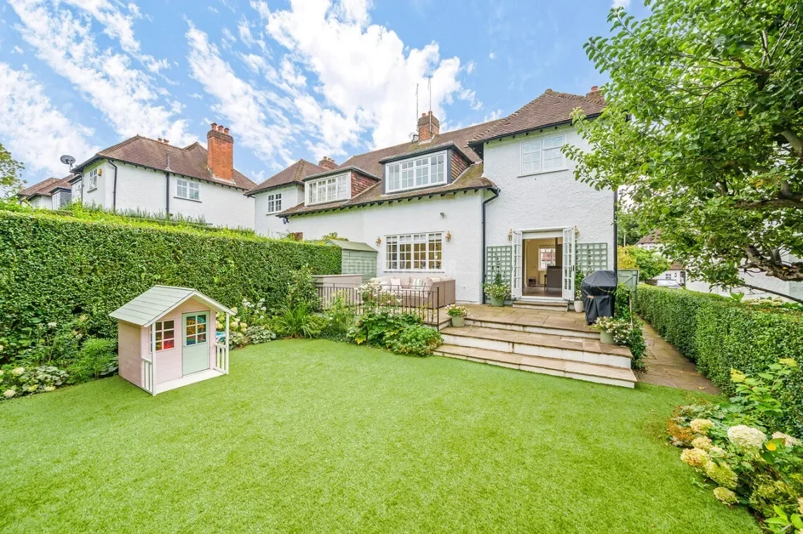 Brookland Close Hampstead Garden Suburb NW11, London, England, United Kingdom. - Photo 13
