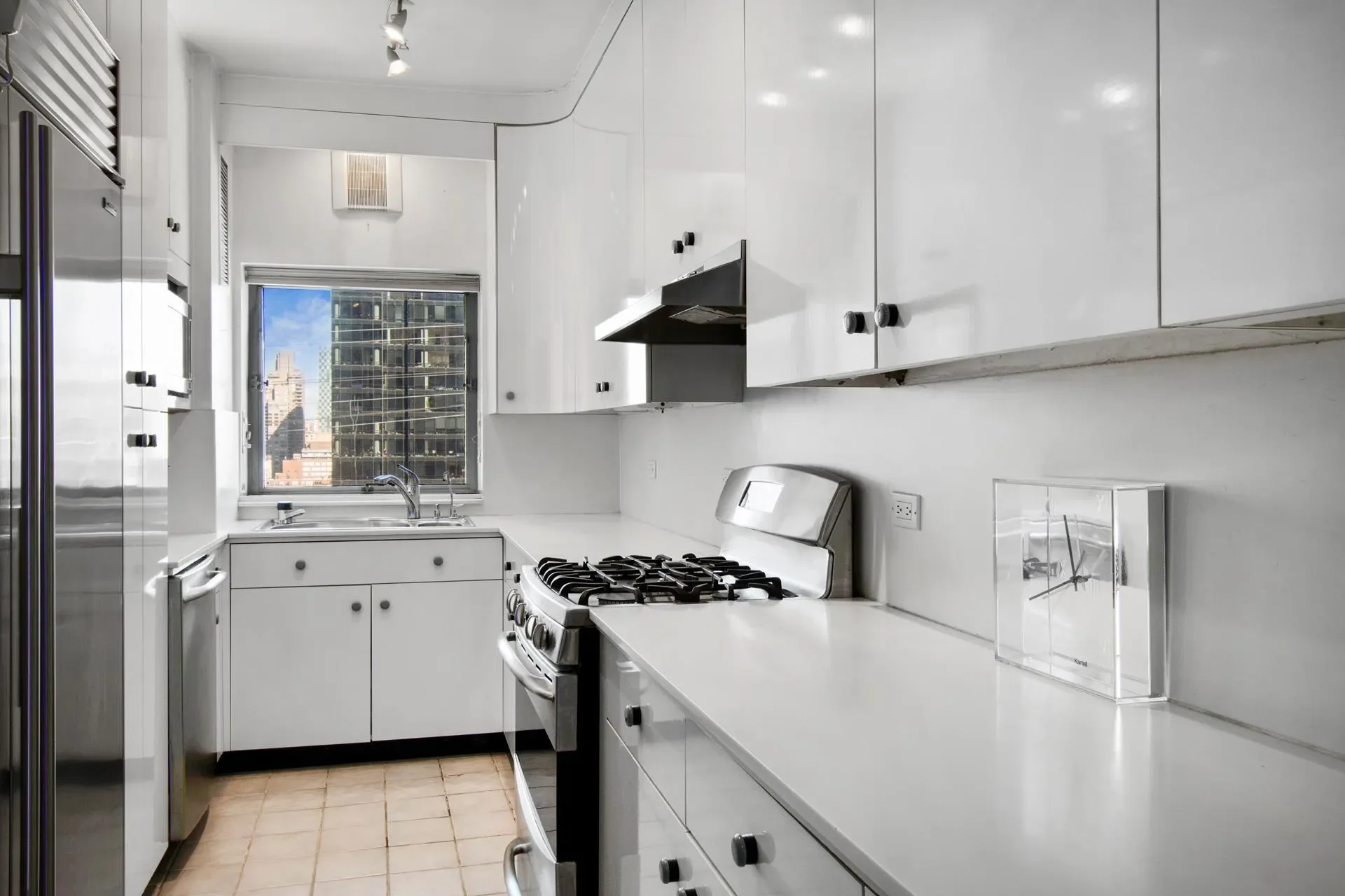 The Sovereign, 425 E 58TH ST, New York, New York, United States. - Photo 12