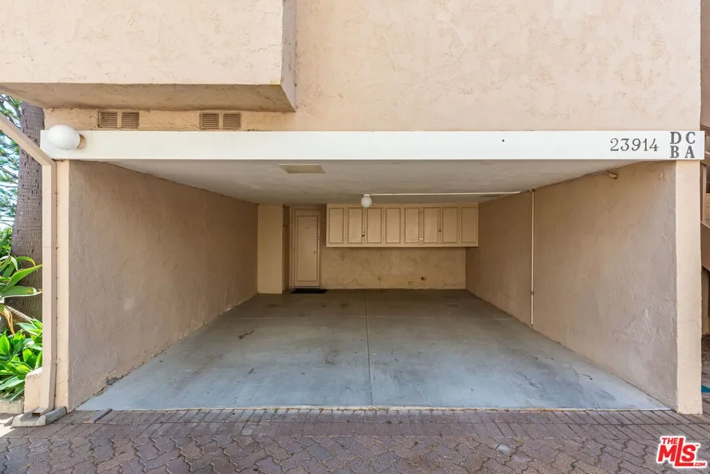 23914 De Ville Way D, Malibu, California, United States. - Photo 9