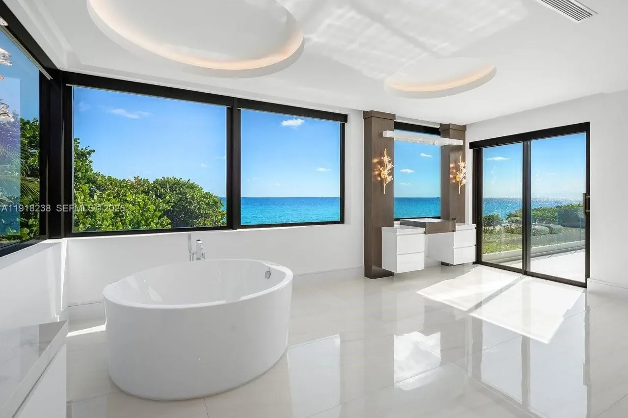 1107 Hillsboro Mile, Hillsboro Beach, Florida, United States. - Photo 27