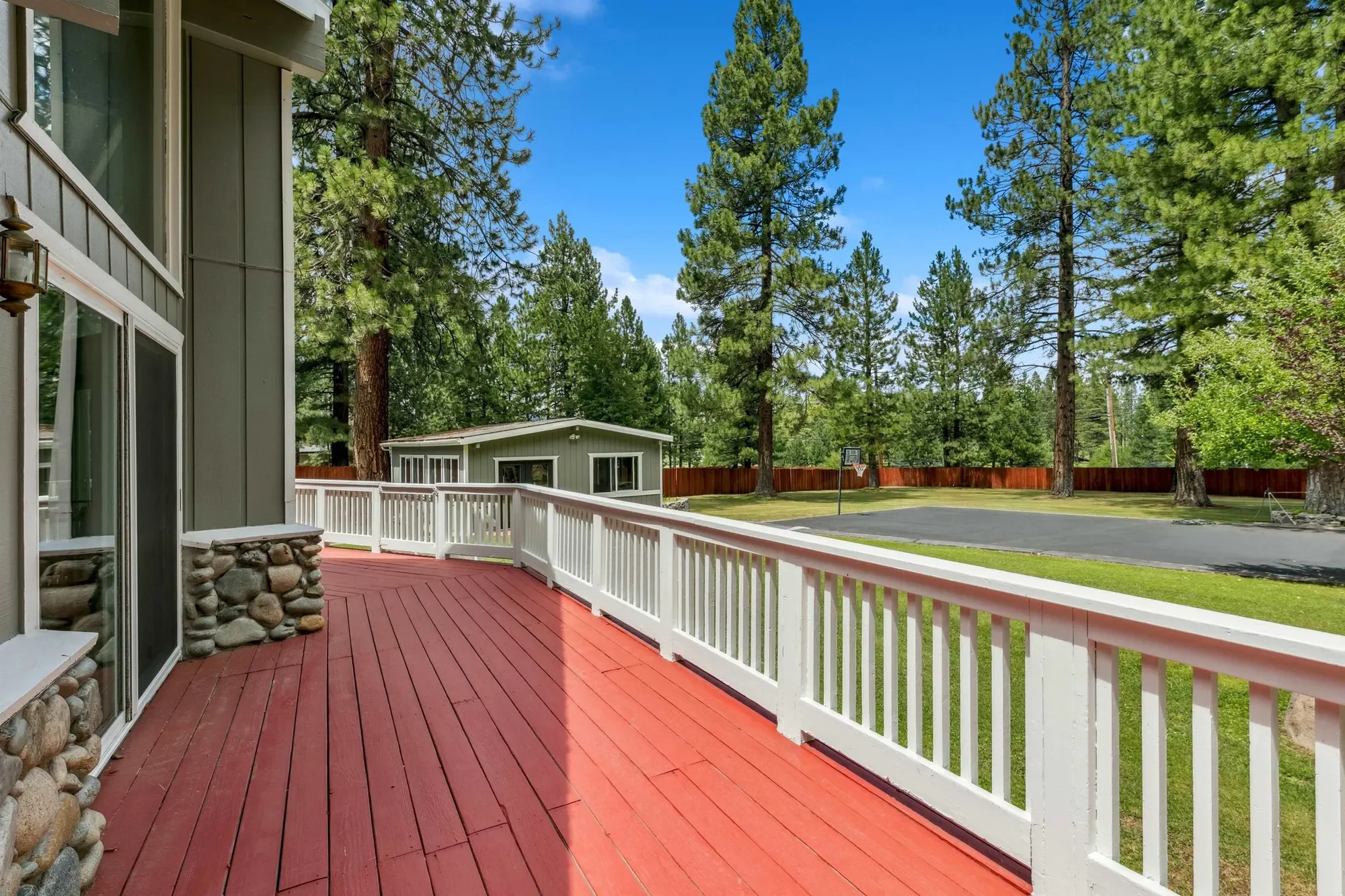 10228 Jeffery Pine Road, Truckee, California, United States. - Photo 22