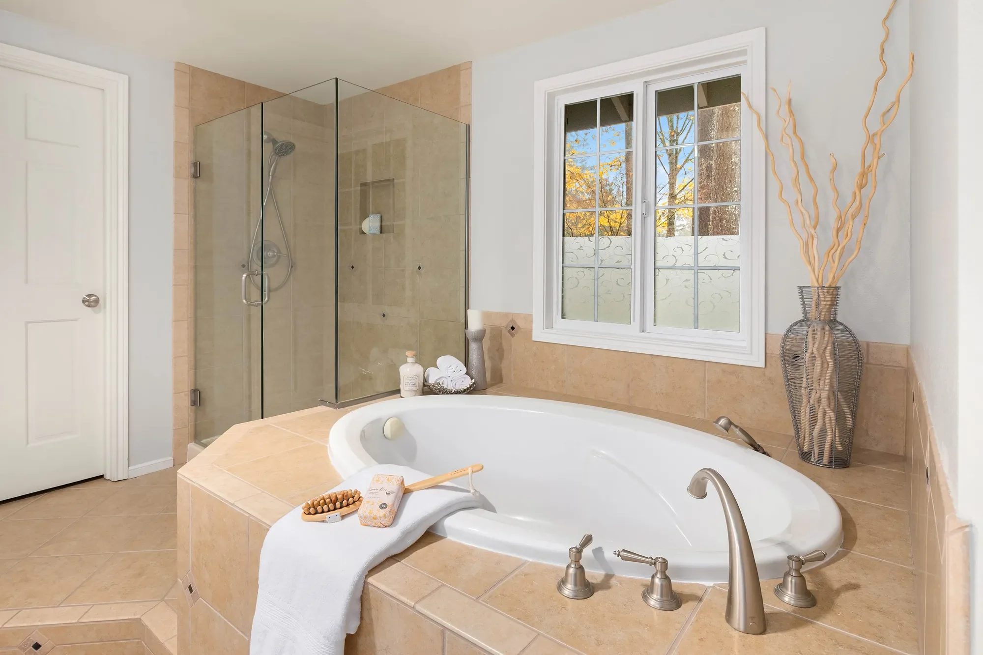 16424 NE 169th Place , Woodinville, WA 98072, Cottage Lake, Washington, United States. - Photo 16
