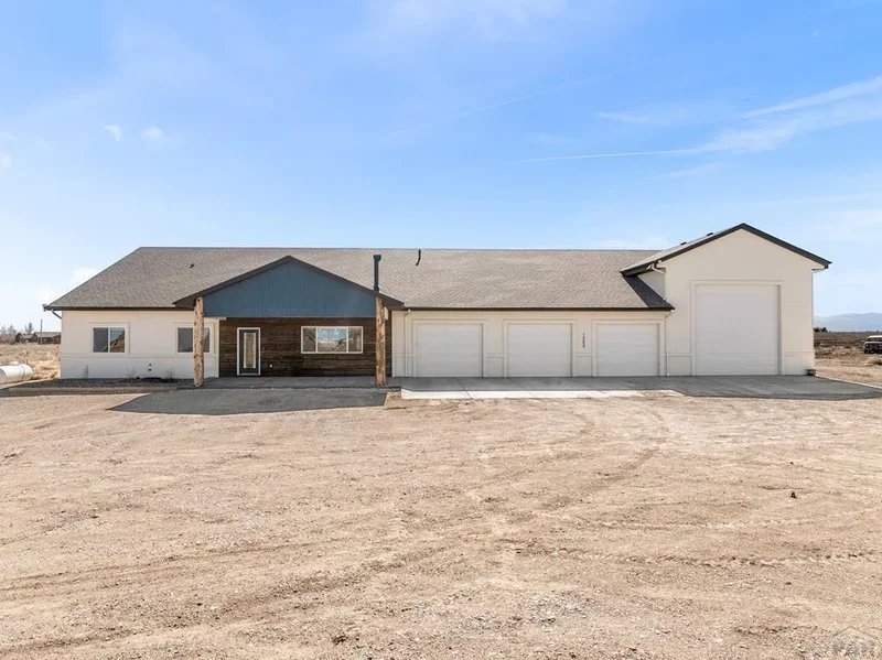 1068 N Gantts Fort Ave, Pueblo West, CO 81007, Pueblo West, Colorado, United States. - Photo 1