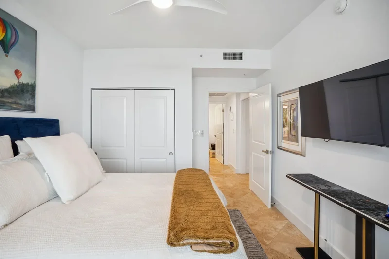 100 S Birch Rd 1001, Fort Lauderdale, Florida, United States. - Photo 26