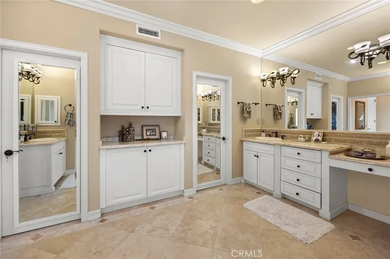 2608 N San Miguel Drive , Orange, CA 92867, Orange, California, United States. - Photo 48