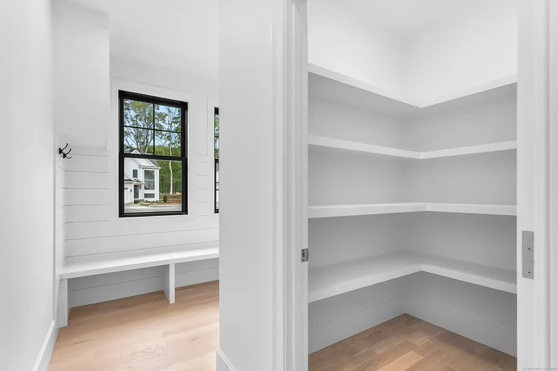 170 Oronoque Lane, #85, Stratford, CT, 06614, USA, Stratford, Connecticut, United States. - Photo 32
