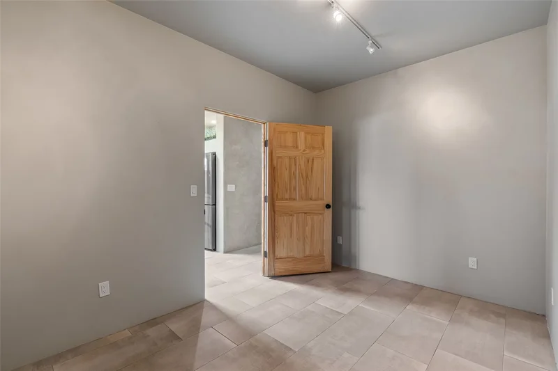 32 Calle Lemita , Santa Fe, NM 87507, Santa Fe, New Mexico, United States. - Photo 27