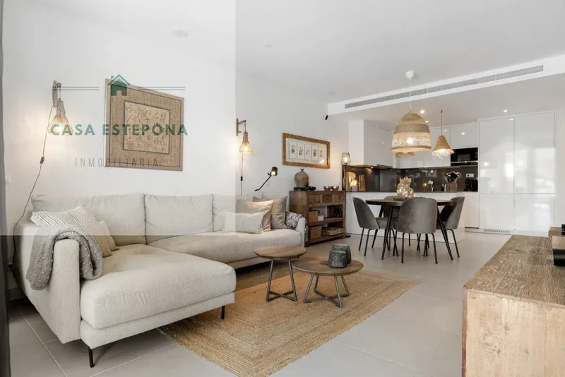 Avenida del Arte, 35,  Estepona,  Estepona Golf,  Bajo, Estepona, Andalusia, Spain. - Photo 18