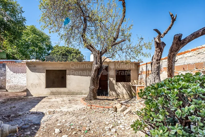 Estate for Reconstruction on a 713 sqm Plot in Central Lisbon