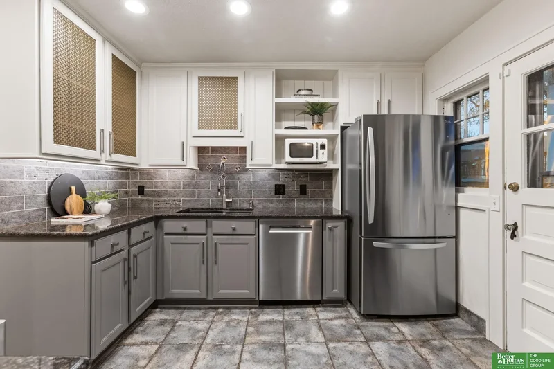 4250 William Street, Omaha, NE 68105, Omaha, Nebraska, United States. - Photo 13