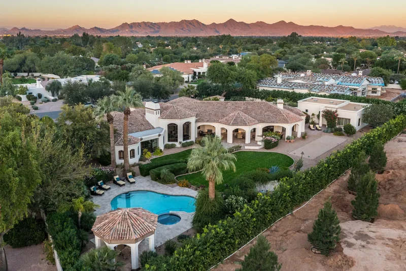 5747 E Caballo Drive , Paradise Valley, AZ 85253, Paradise Valley, Arizona, United States. - Photo 5