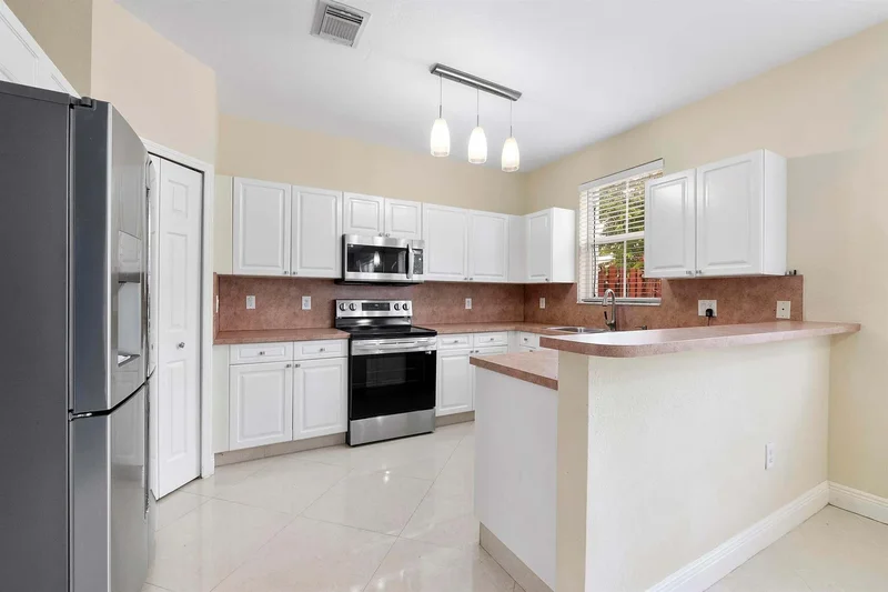 13743 SW 116th Terrace, Miami, FL 33186, West Miami, Florida, United States. - Photo 10