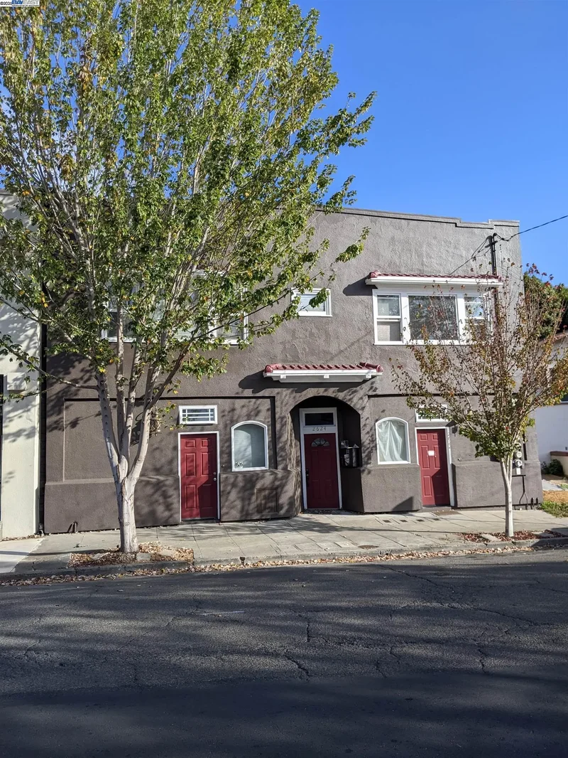 2622 Kingsland Ave, Oakland, California, United States. - Photo 10