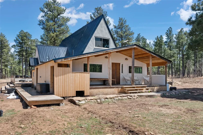 207 County Road A2 , Sapello, NM 87745, Sapello, New Mexico, United States. - Photo 13