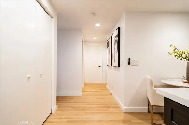 1189 Crenshaw Boulevard, Los Angeles, California, United States. - Photo 11