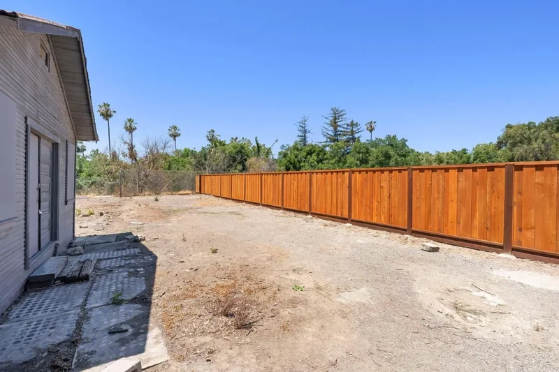850 Calhoun Street, San Jose, California, United States. - Photo 35