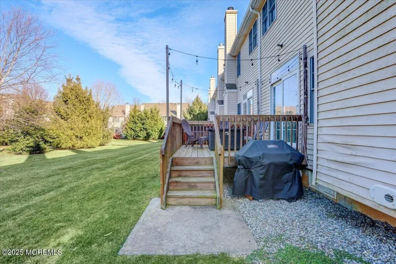 102 Whitlock Court, Manalapan, NJ 07726, Manalapan Township, New Jersey, United States. - Photo 30