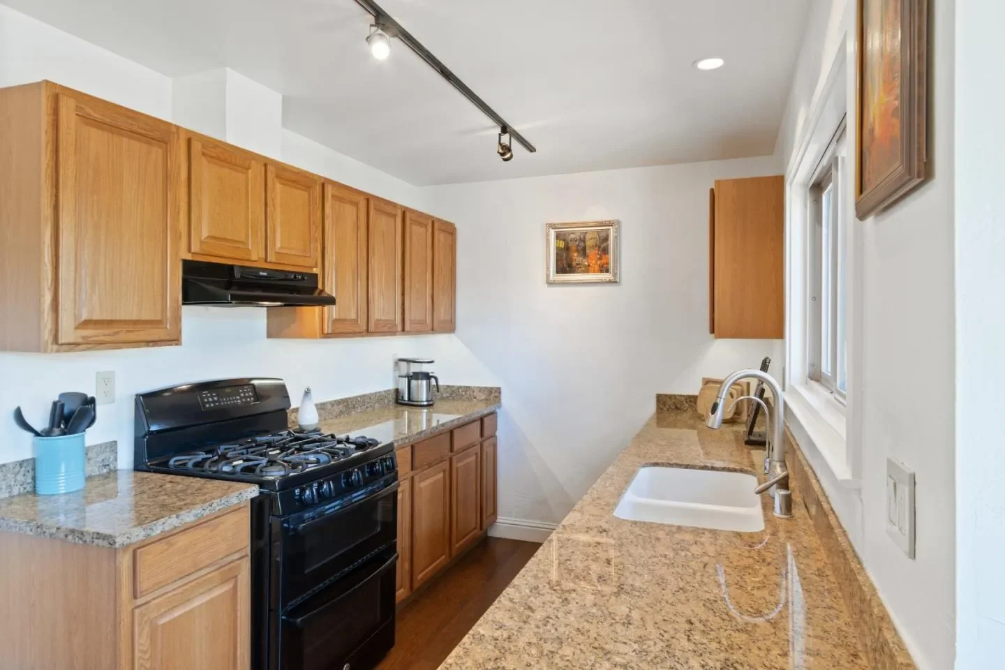 7 Wyndemere Vale, Monterey, California, United States. - Photo 3