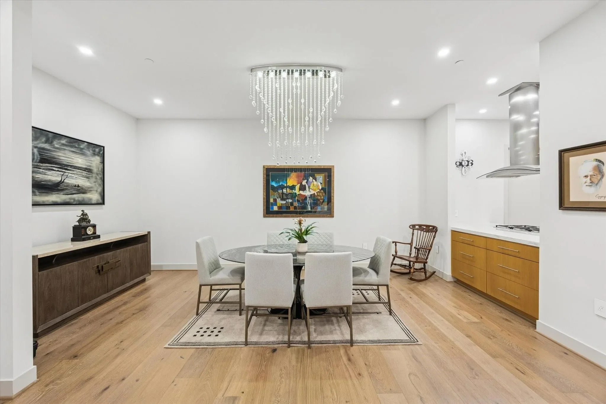 1600 Post Oak Boulevard 802, Houston, Texas, United States. - Photo 2