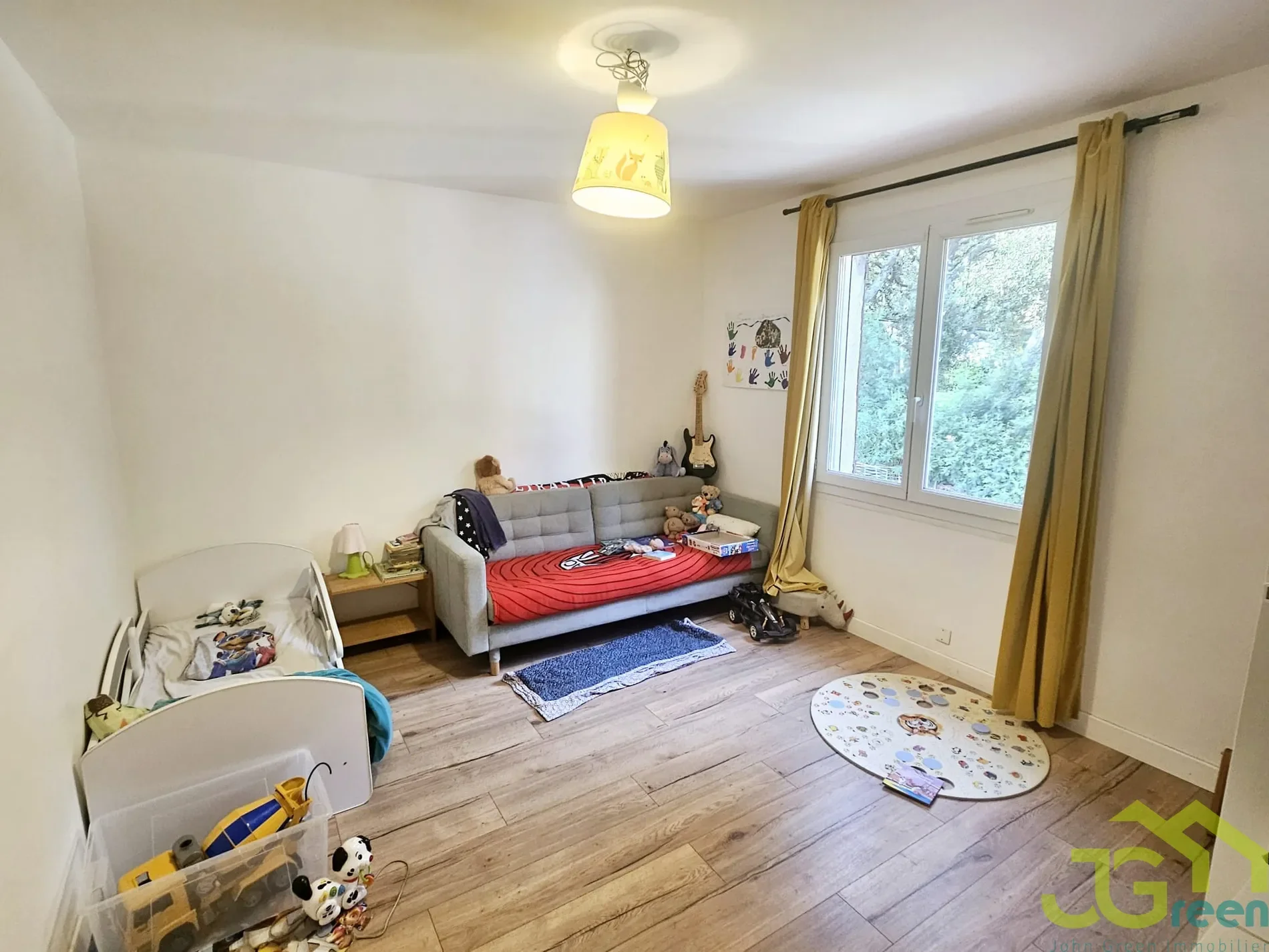 Gallery photo 6