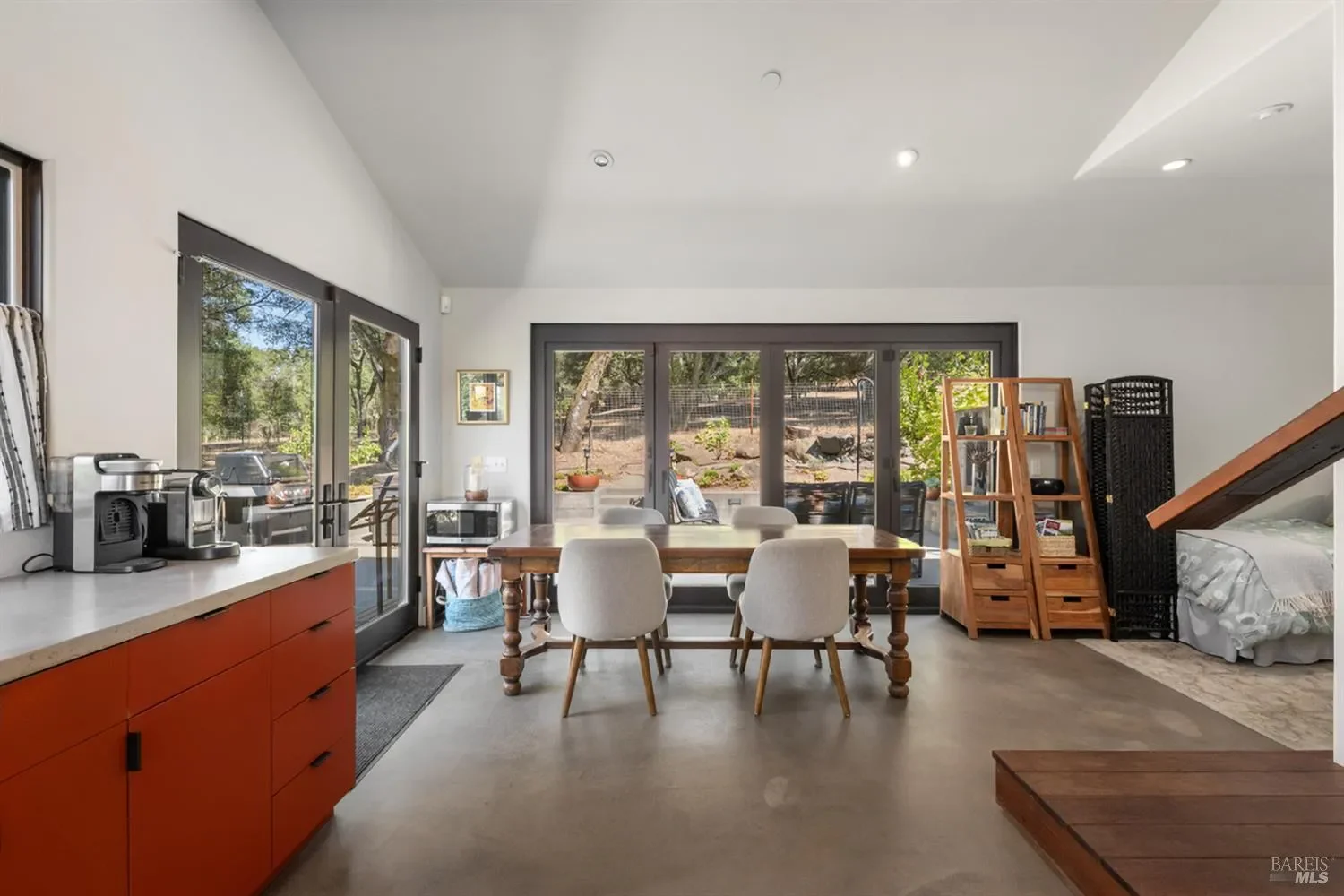 4395 Pine Flat Road, Healdsburg, CA, 95448, USA, Healdsburg, California, United States. - Photo 44