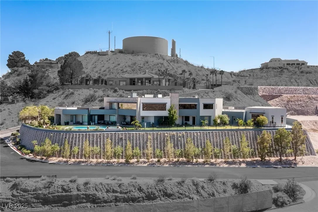 1315 Alpine Drive, Boulder City, Nevada, United States. - Photo 9