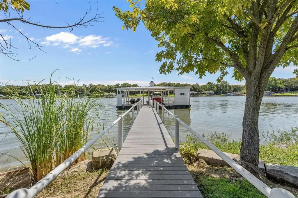 7145 Hickey Road, Azle, Texas, United States. - Photo 22
