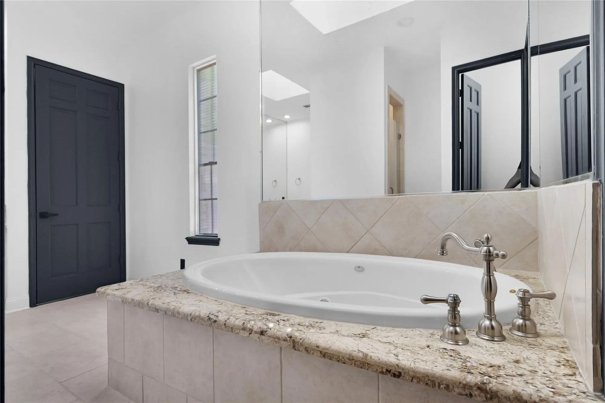 1425 Nantucket Drive D, Houston, Texas, United States. - Photo 3