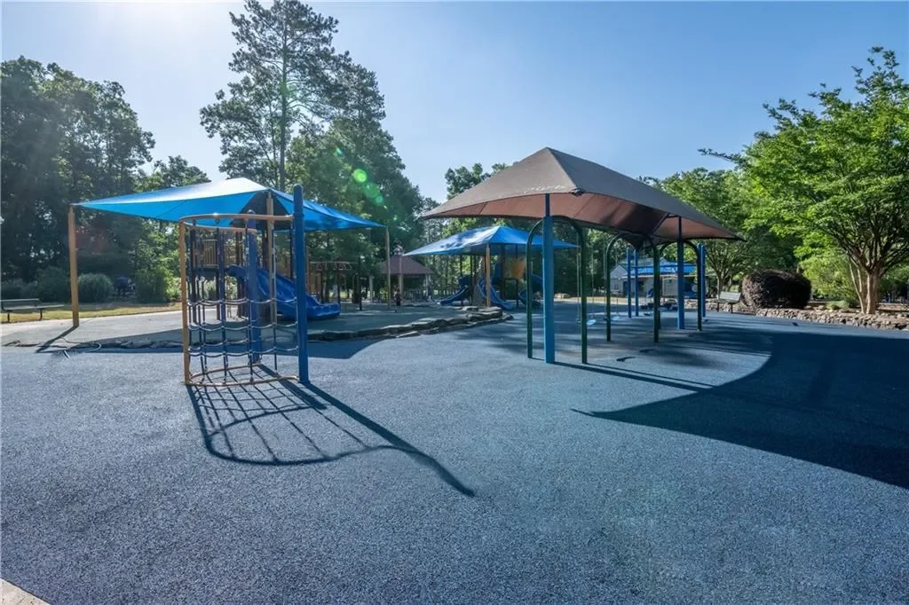 2659 Amberly Drive, Dunwoody, Georgia, United States. - Photo 86